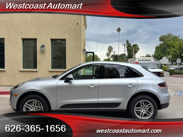 2017 Porsche Macan Base - Photo 8