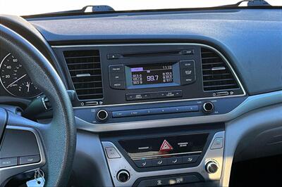 2017 Hyundai ELANTRA SE   - Photo 6 - Rock Springs, WY 82901