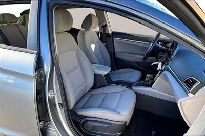 2017 Hyundai ELANTRA SE   - Photo 7 - Rock Springs, WY 82901