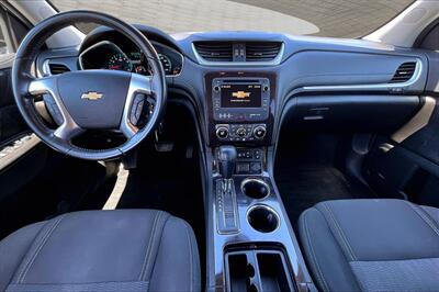 2017 Chevrolet Traverse LT - Photo 15 - Rock Springs, WY 82901