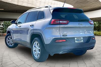 2018 Jeep Cherokee Latitude - Photo 12 - Rock Springs, WY 82901