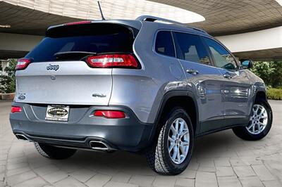 2018 Jeep Cherokee Latitude - Photo 2 - Rock Springs, WY 82901