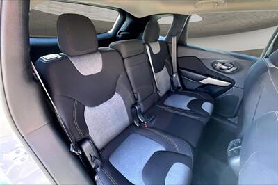 2018 Jeep Cherokee Latitude - Photo 29 - Rock Springs, WY 82901