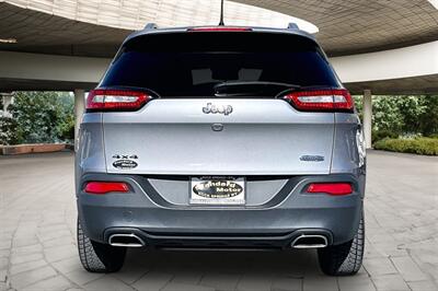 2018 Jeep Cherokee Latitude - Photo 4 - Rock Springs, WY 82901