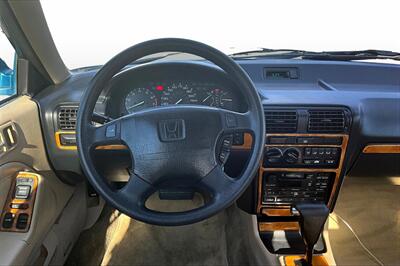 1993 Honda Accord SE   - Photo 5 - Rock Springs, WY 82901