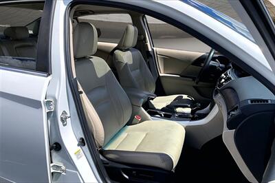 2014 Honda Accord EX-L   - Photo 7 - Rock Springs, WY 82901