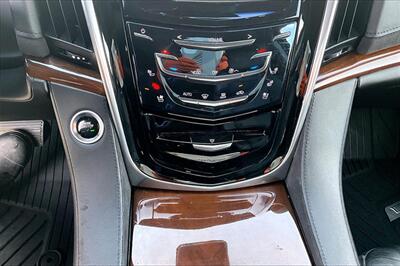 2020 Cadillac Escalade ESV Premium Luxury - Photo 24 - Rock Springs, WY 82901