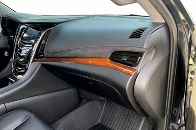 2020 Cadillac Escalade ESV Premium Luxury - Photo 16 - Rock Springs, WY 82901