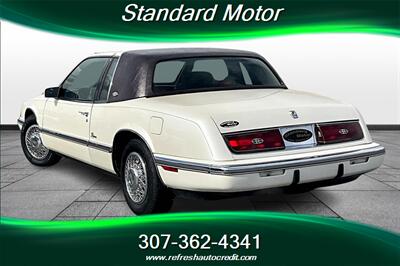 1993 Buick Riviera   - Photo 12 - Rock Springs, WY 82901