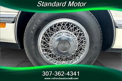 1993 Buick Riviera   - Photo 8 - Rock Springs, WY 82901