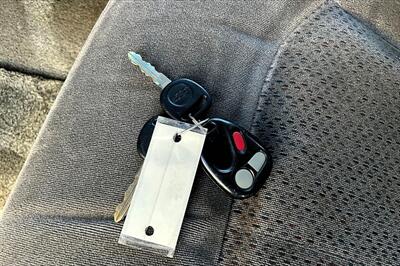 2001 Chevrolet Suburban 1500   - Photo 10 - Rock Springs, WY 82901