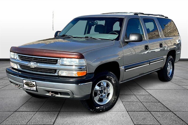 2001 Chevrolet Suburban 1500   - Photo 1 - Rock Springs, WY 82901