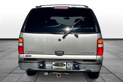 2001 Chevrolet Suburban 1500   - Photo 4 - Rock Springs, WY 82901