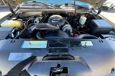 2001 Chevrolet Suburban 1500   - Photo 9 - Rock Springs, WY 82901