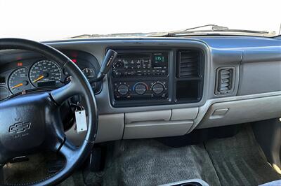 2001 Chevrolet Suburban 1500   - Photo 6 - Rock Springs, WY 82901