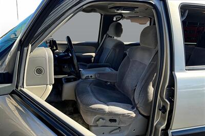 2001 Chevrolet Suburban 1500   - Photo 27 - Rock Springs, WY 82901
