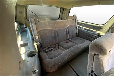 2001 Chevrolet Suburban 1500   - Photo 30 - Rock Springs, WY 82901