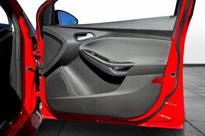 2014 Ford Focus SE - Photo 19 - Rock Springs, WY 82901