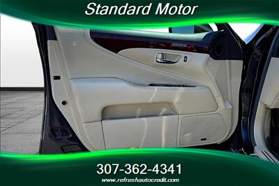 2010 Lexus LS 460   - Photo 18 - Rock Springs, WY 82901