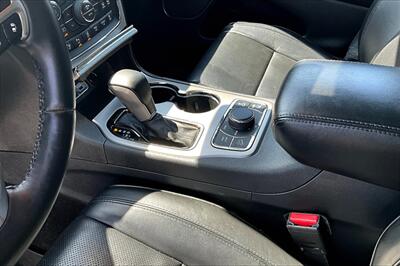 2018 Jeep Grand Cherokee High Altitude   - Photo 14 - Rock Springs, WY 82901