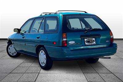 1994 Ford Escort LX   - Photo 12 - Rock Springs, WY 82901