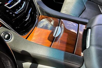 2020 Cadillac Escalade ESV Premium Luxury   - Photo 14 - Rock Springs, WY 82901