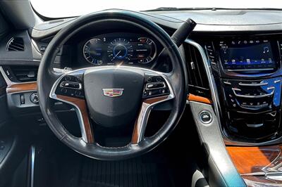 2020 Cadillac Escalade ESV Premium Luxury   - Photo 5 - Rock Springs, WY 82901