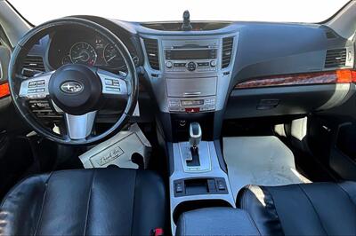 2011 Subaru Legacy 2.5i Limited   - Photo 15 - Rock Springs, WY 82901