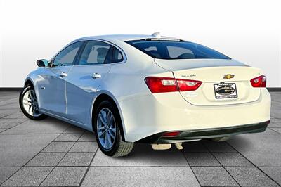 2018 Chevrolet Malibu LT   - Photo 12 - Rock Springs, WY 82901