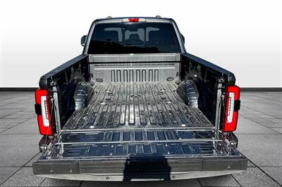 2023 Ford F-350 Super Duty Platinum   - Photo 29 - Rock Springs, WY 82901