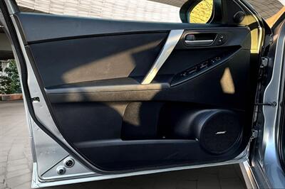 2011 Mazda Mazda3 s Sport   - Photo 18 - Rock Springs, WY 82901