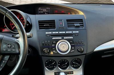 2011 Mazda Mazda3 s Sport   - Photo 6 - Rock Springs, WY 82901