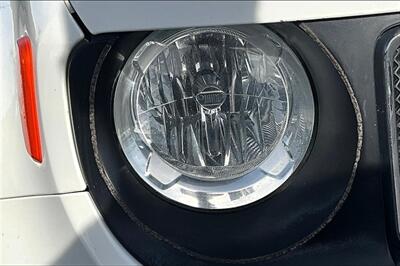 2016 Jeep Renegade Sport - Photo 32 - Rock Springs, WY 82901