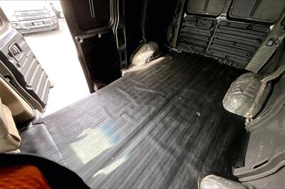 2015 Chevrolet Express 2500   - Photo 27 - Rock Springs, WY 82901