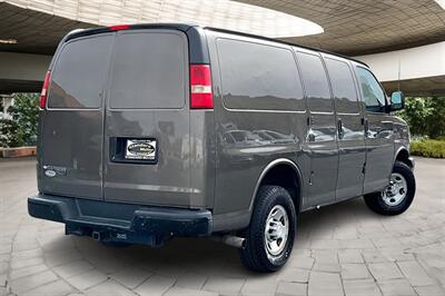 2015 Chevrolet Express 2500   - Photo 2 - Rock Springs, WY 82901