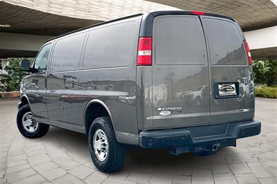 2015 Chevrolet Express 2500   - Photo 12 - Rock Springs, WY 82901
