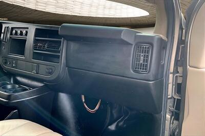 2015 Chevrolet Express 2500   - Photo 16 - Rock Springs, WY 82901