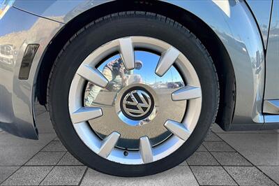 2012 Volkswagen Beetle 2.5L PZEV - Photo 8 - Rock Springs, WY 82901