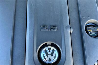 2012 Volkswagen Beetle 2.5L PZEV   - Photo 33 - Rock Springs, WY 82901