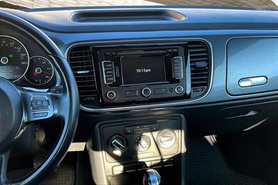 2012 Volkswagen Beetle 2.5L PZEV   - Photo 6 - Rock Springs, WY 82901