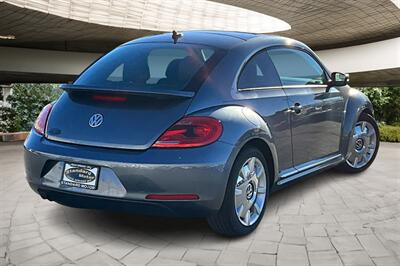 2012 Volkswagen Beetle 2.5L PZEV   - Photo 2 - Rock Springs, WY 82901