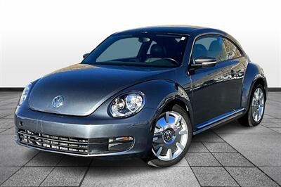 2012 Volkswagen Beetle 2.5L PZEV Hatchback