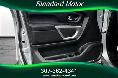 2017 Nissan Titan PRO-4X   - Photo 18 - Rock Springs, WY 82901
