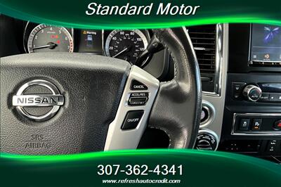 2017 Nissan Titan PRO-4X   - Photo 21 - Rock Springs, WY 82901