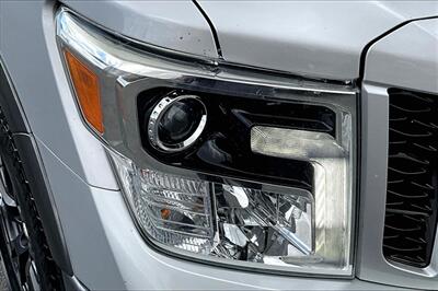 2017 Nissan Titan PRO-4X - Photo 31 - Rock Springs, WY 82901