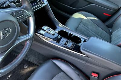 2020 Hyundai SONATA SEL Plus   - Photo 14 - Rock Springs, WY 82901
