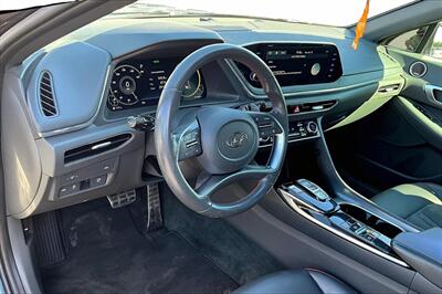 2020 Hyundai SONATA SEL Plus   - Photo 13 - Rock Springs, WY 82901