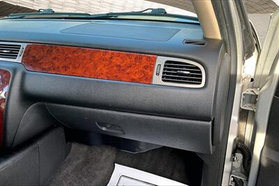 2011 Chevrolet Tahoe LT   - Photo 16 - Rock Springs, WY 82901