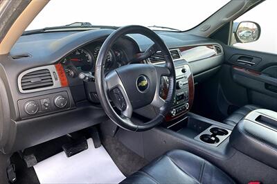 2011 Chevrolet Tahoe LT   - Photo 13 - Rock Springs, WY 82901