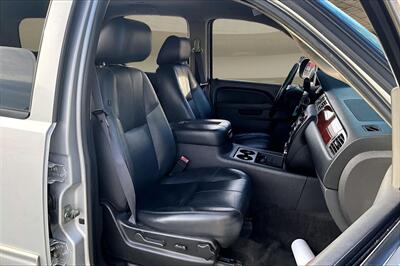 2011 Chevrolet Tahoe LT   - Photo 7 - Rock Springs, WY 82901